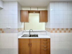 The Bayron (D9), Condominium #433654761